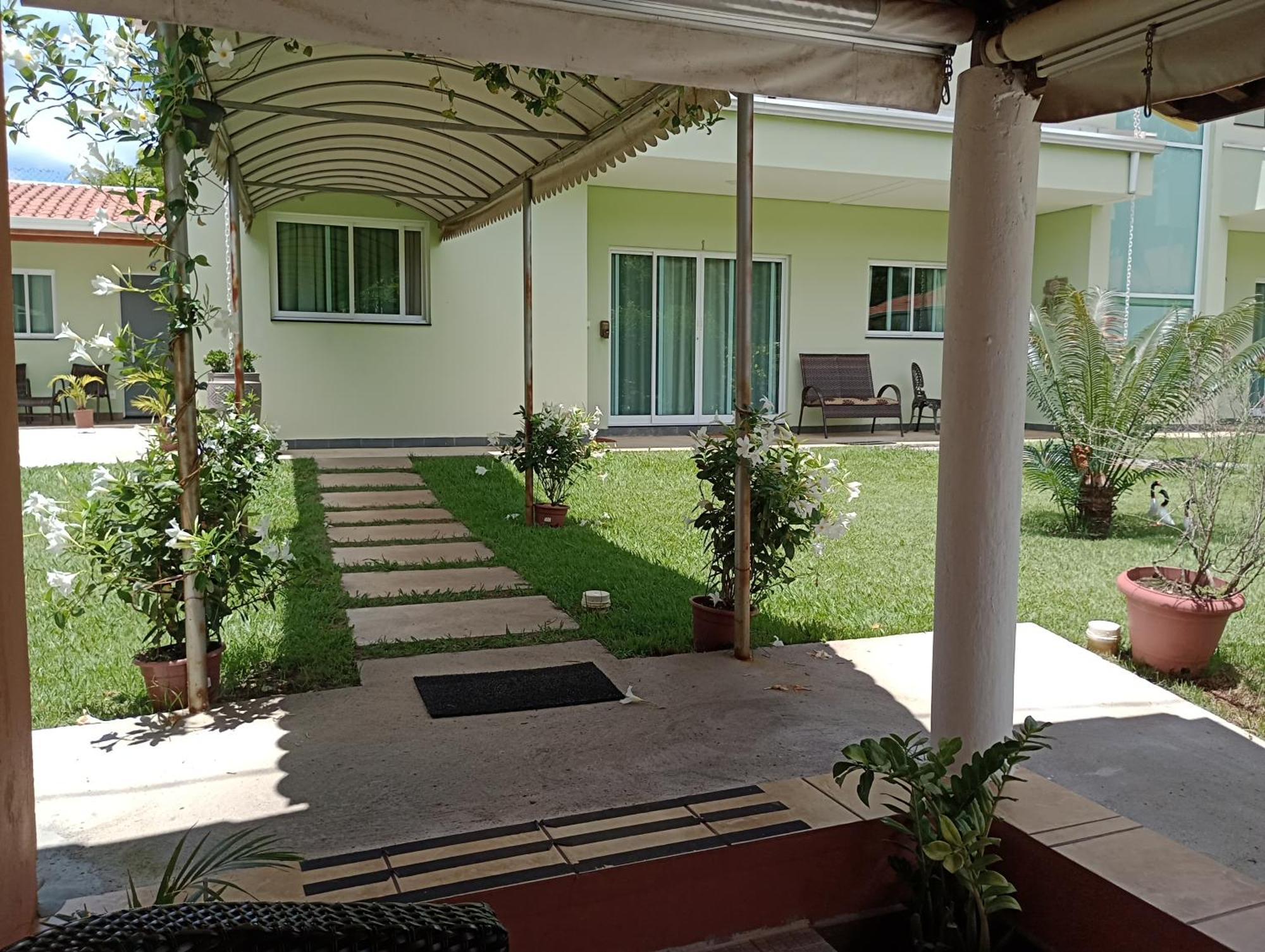 Pousada Chacara Vivalli Holambra Exterior foto